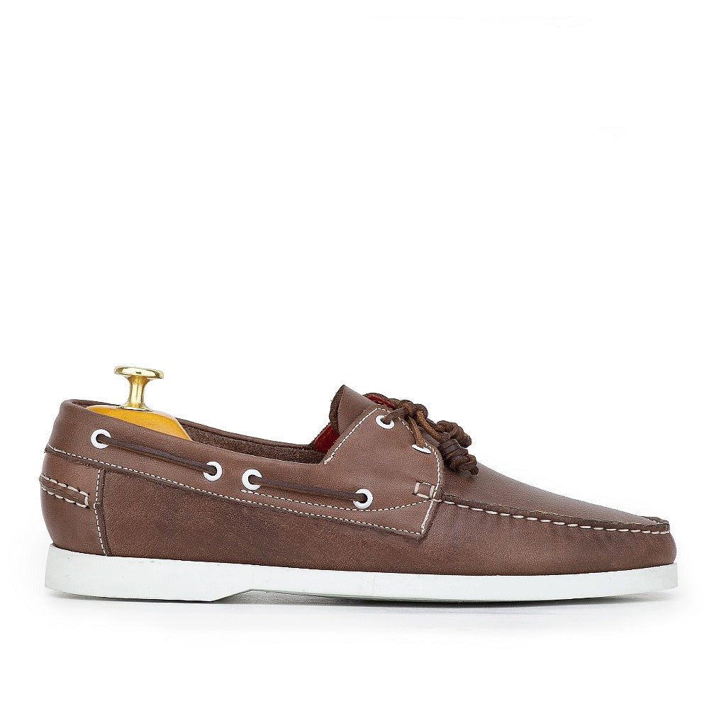 0187 chaussure boat homme en cuir marron
