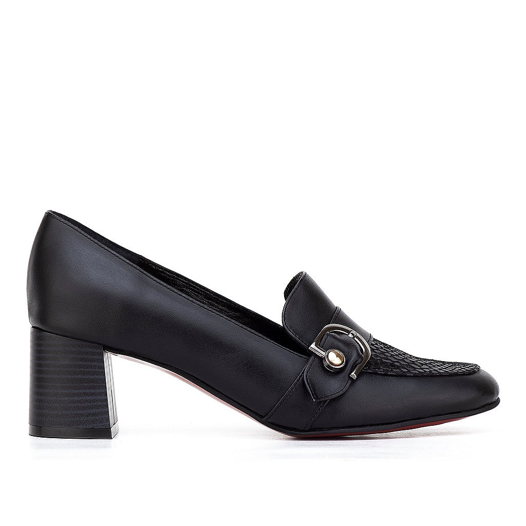 0606 chaussure femmes en cuir noir