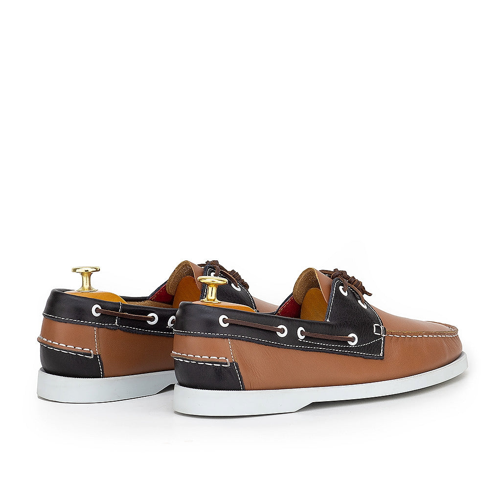 0187 chaussure boat homme en cuir tabac