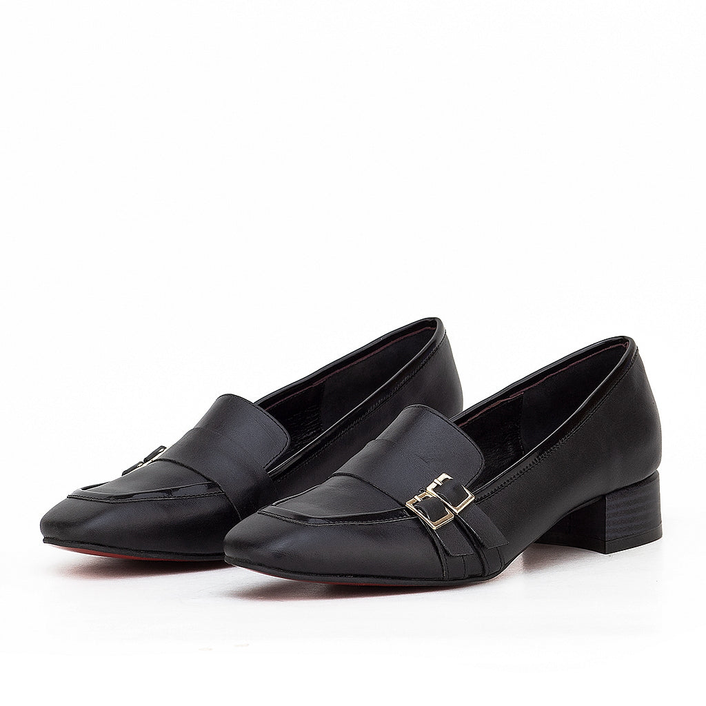 0622 chaussure femmes en cuir noir