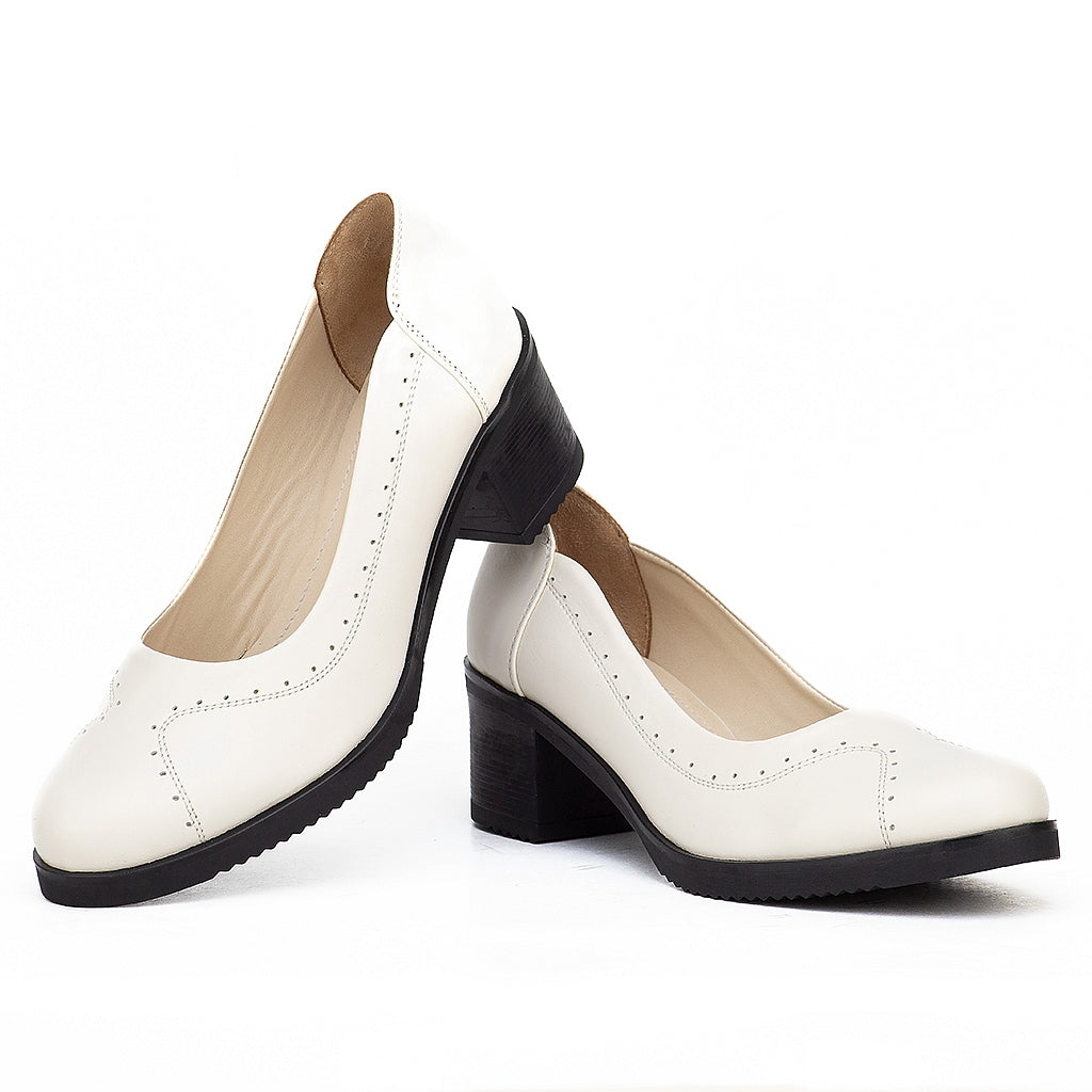 0124 CHAUSSURE EN CUIR biege FEMME