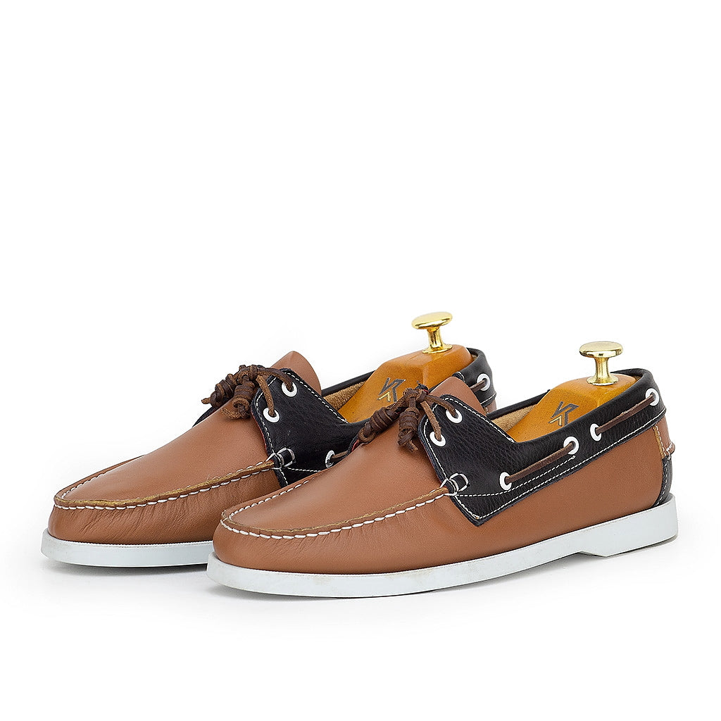0187 chaussure boat homme en cuir tabac