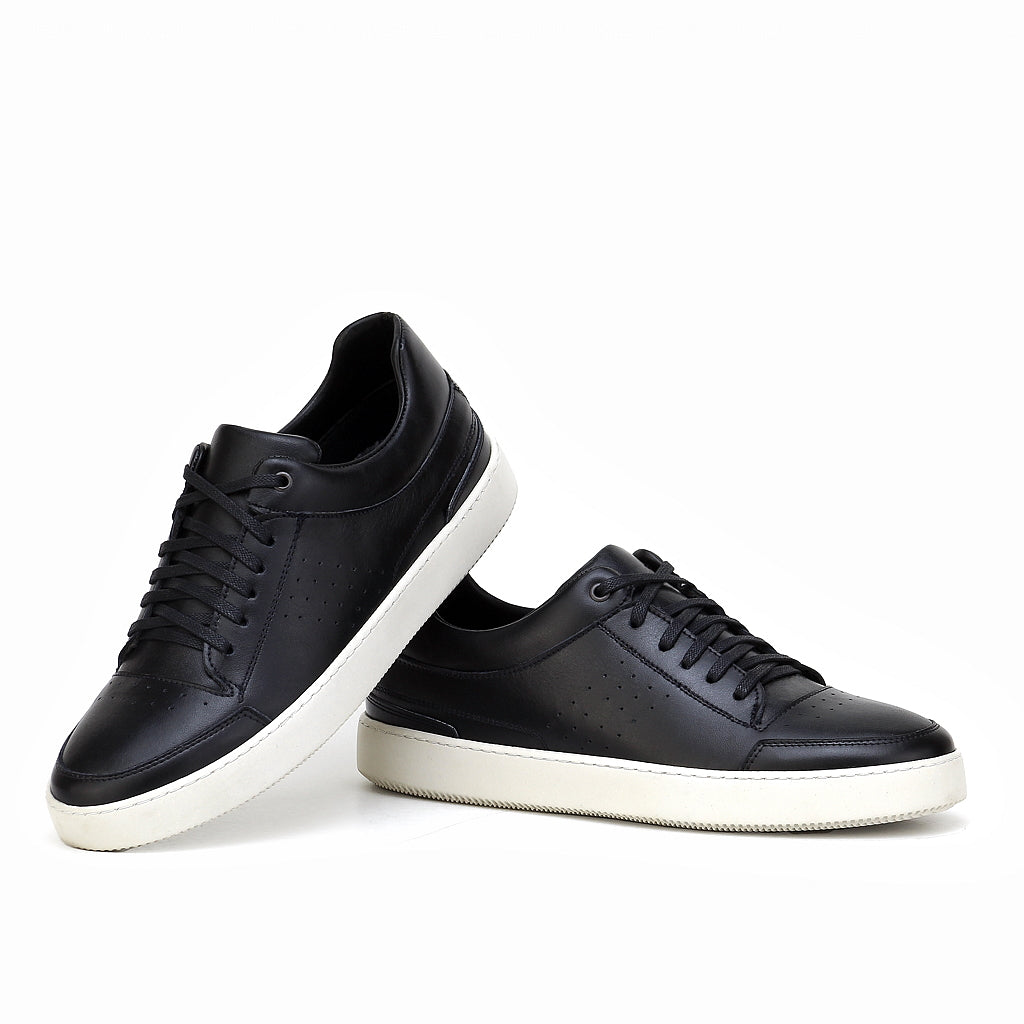 038 Chaussure Sneaker Homme en cuir noir