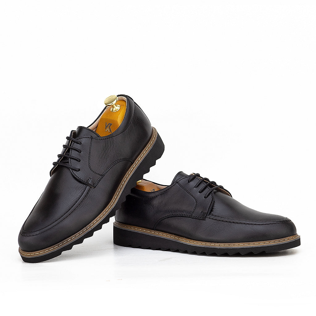 044 Chaussures Homme en cuir noir