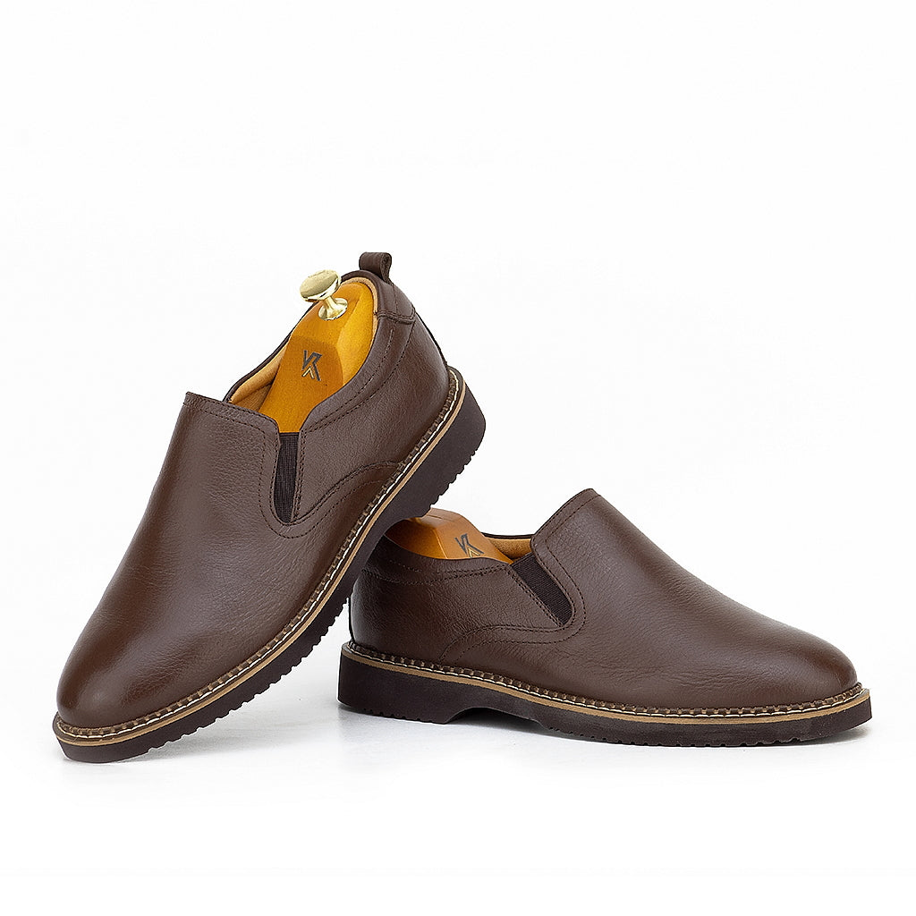 0131 chaussure confort en cuir marron