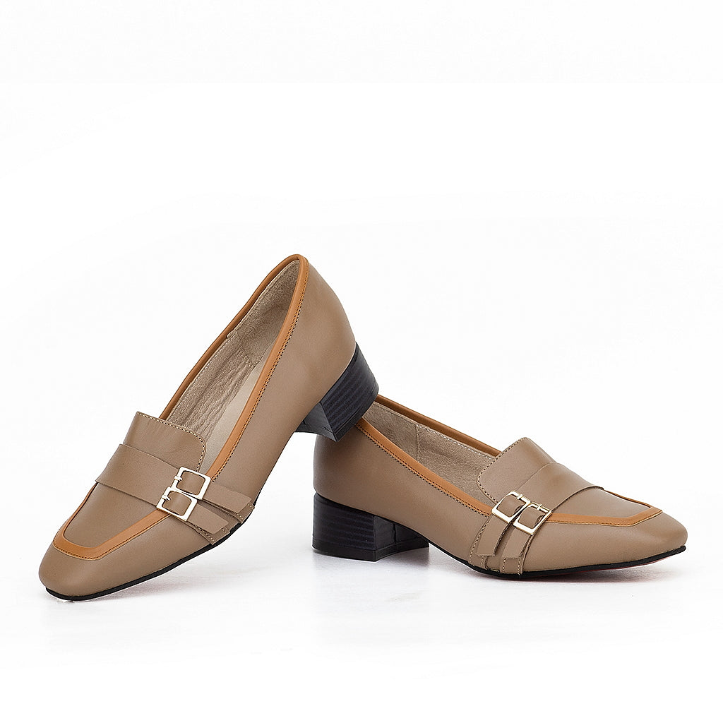 0622 chaussure femmes en cuir sable