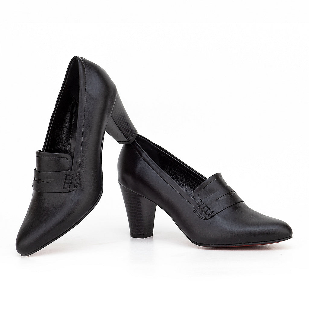 0520 chaussure femmes en cuir noir