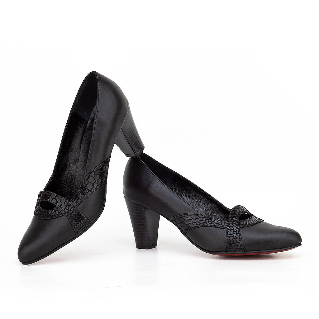 0626 chaussure femmes en cuir noir