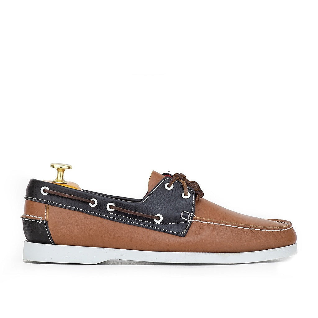 0187 chaussure boat homme en cuir tabac