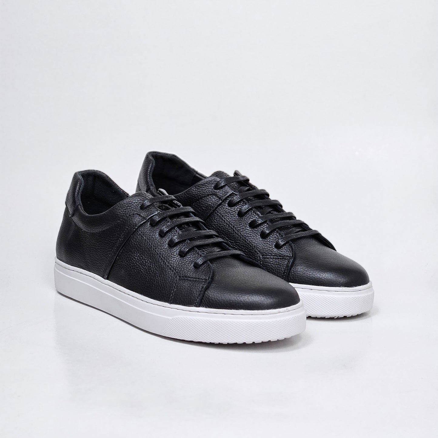 0223 Chaussure Sneaker Homme en cuir noir/blc