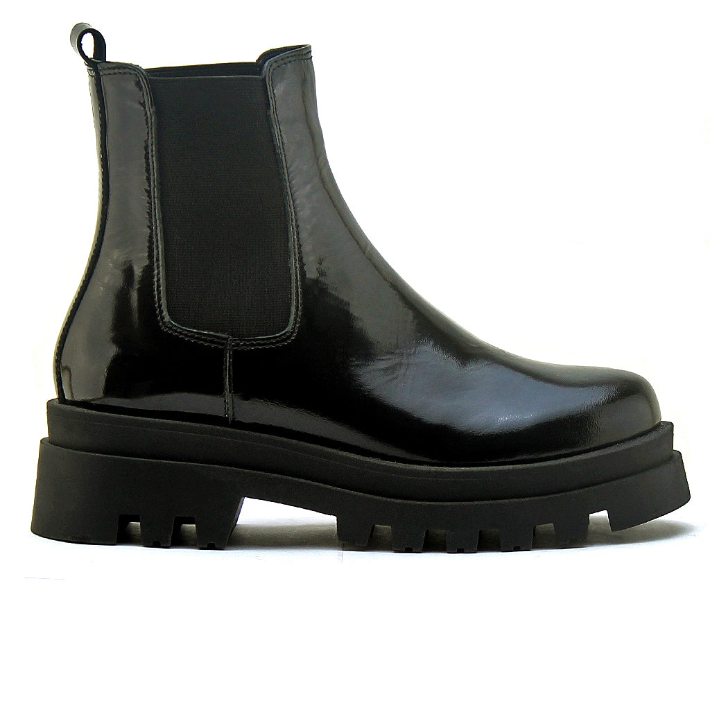 0521 bottine noir en cuir verni femme