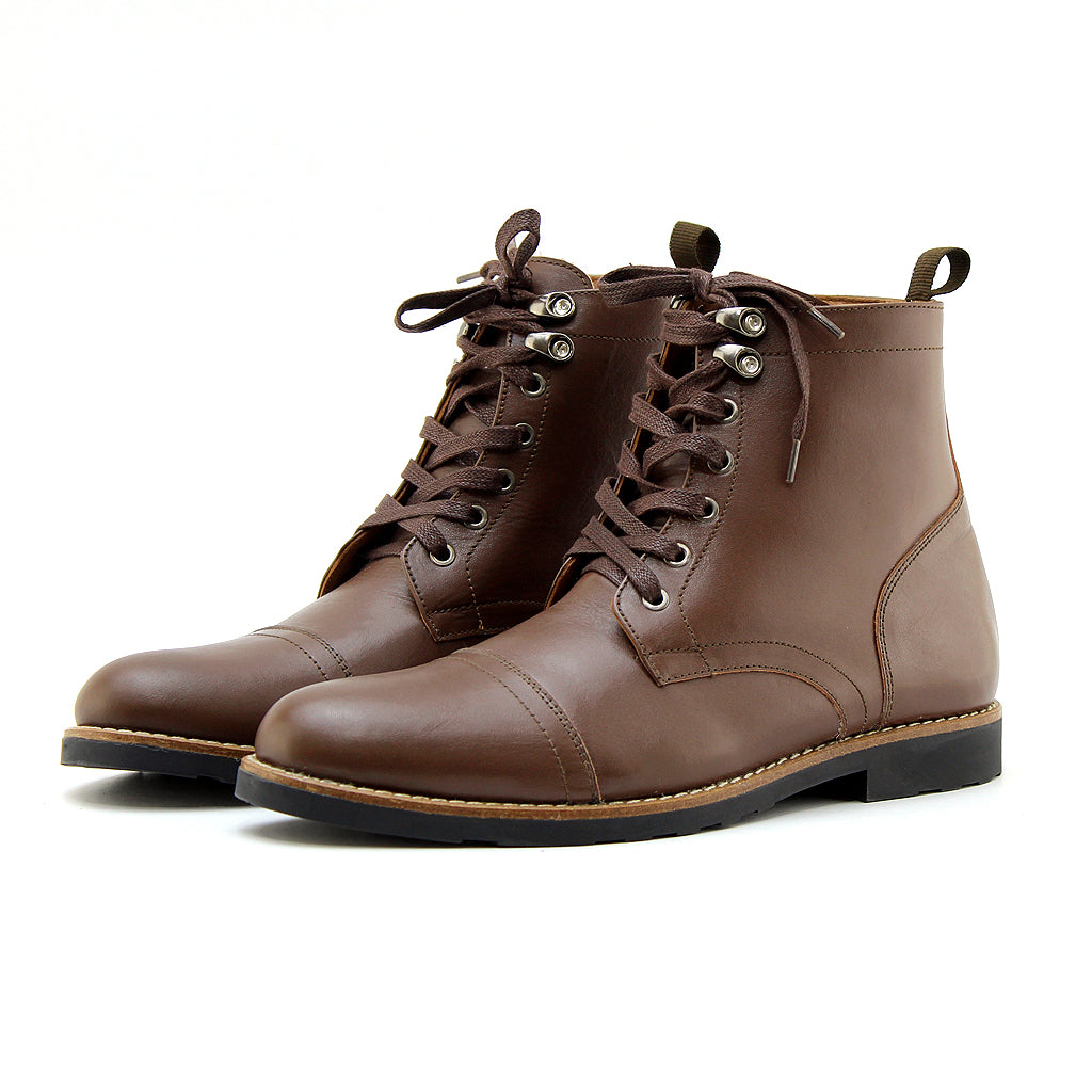 025 boot en cuir marron