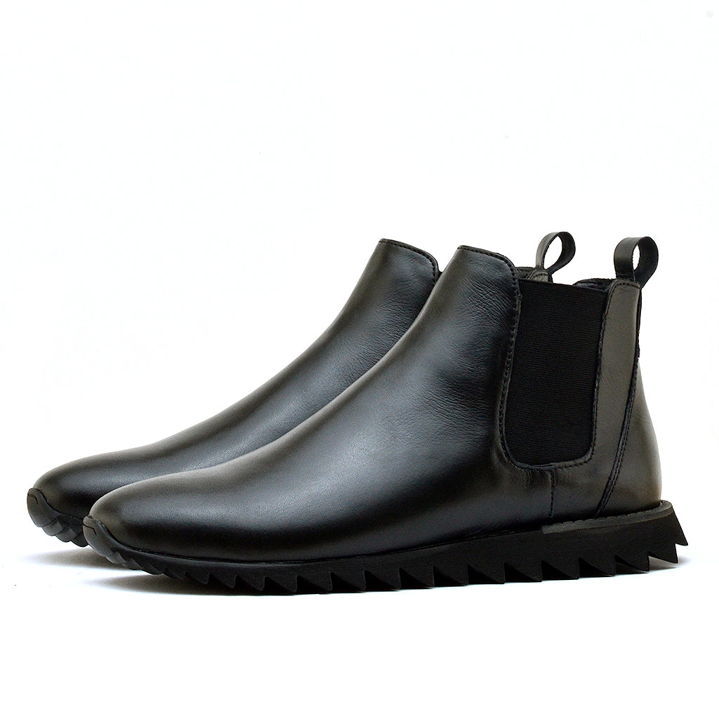 033 BOTTINE EN CUIR NOIR