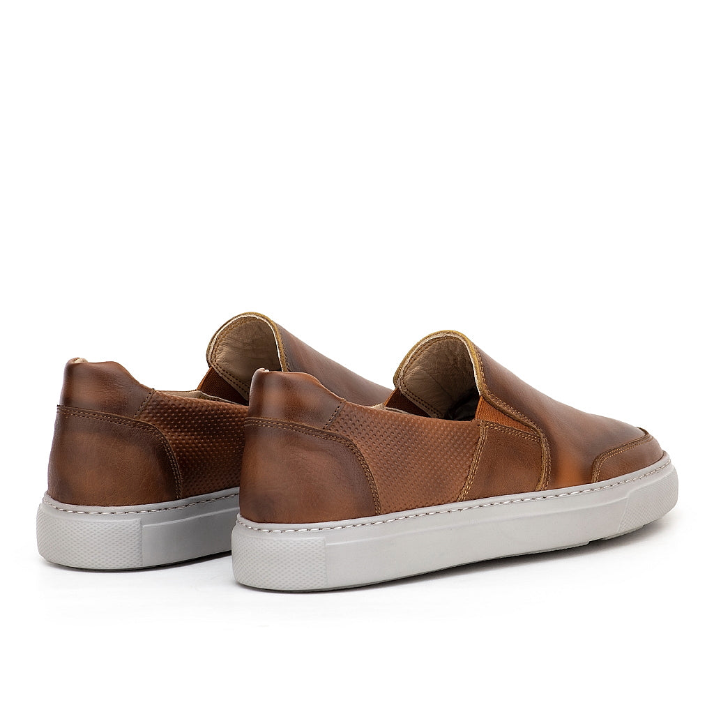 0144 Chaussure Sneaker Homme en cuir marron