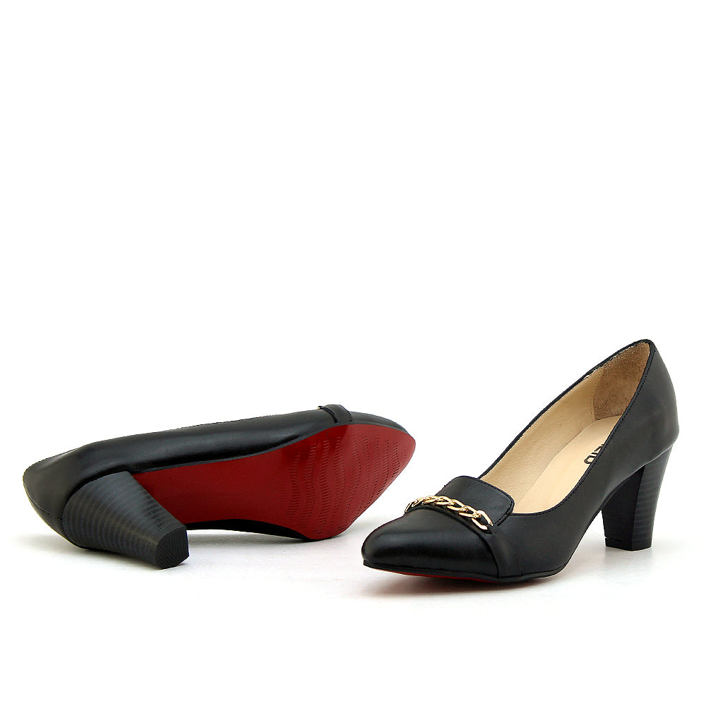 0526 chaussure femmes en cuir noir