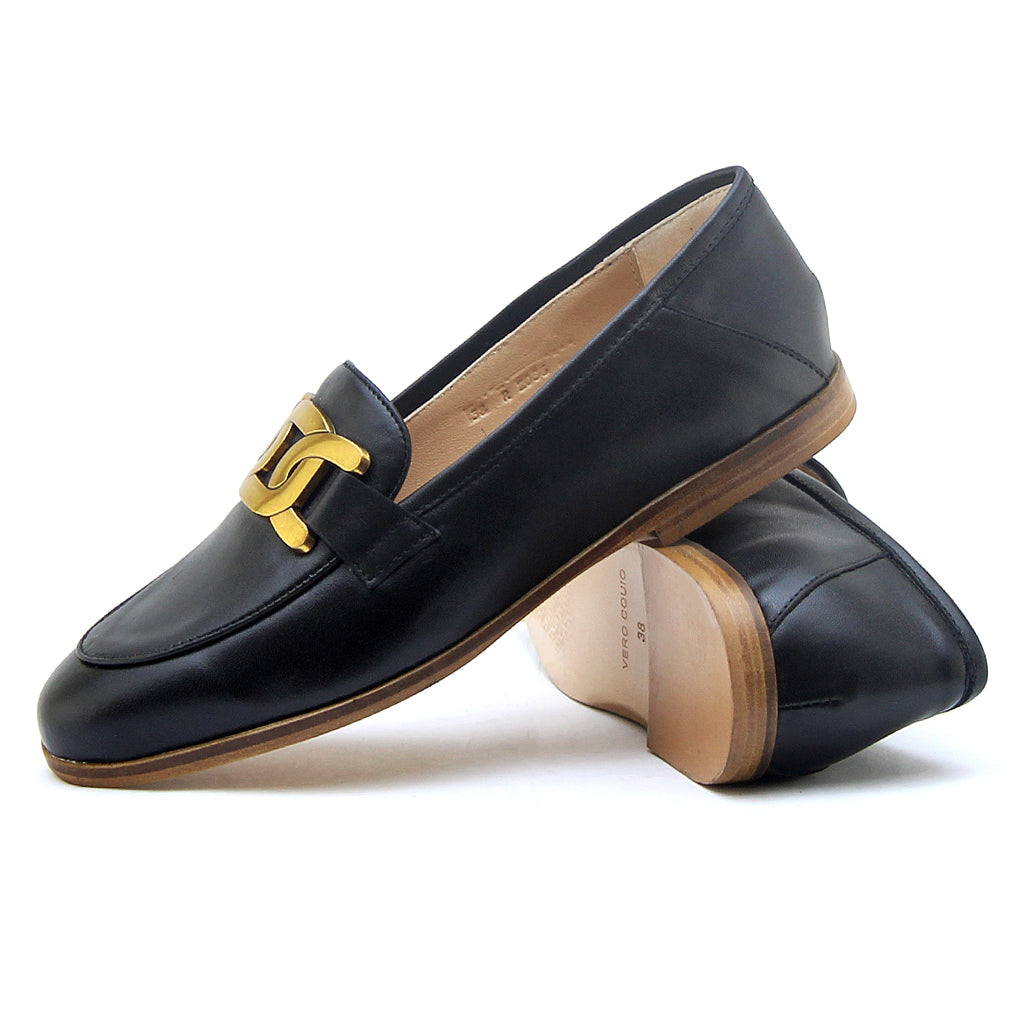 059 chaussure en cuir noir femme