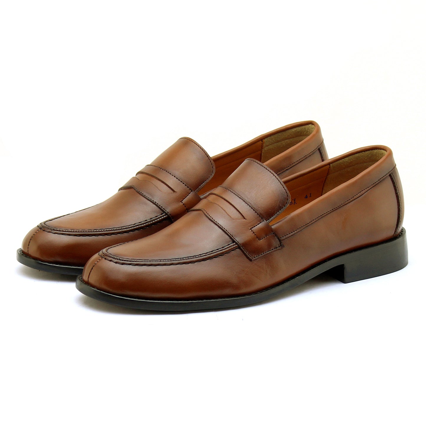 0620 CHAUSSURE EN CUIR MARRON