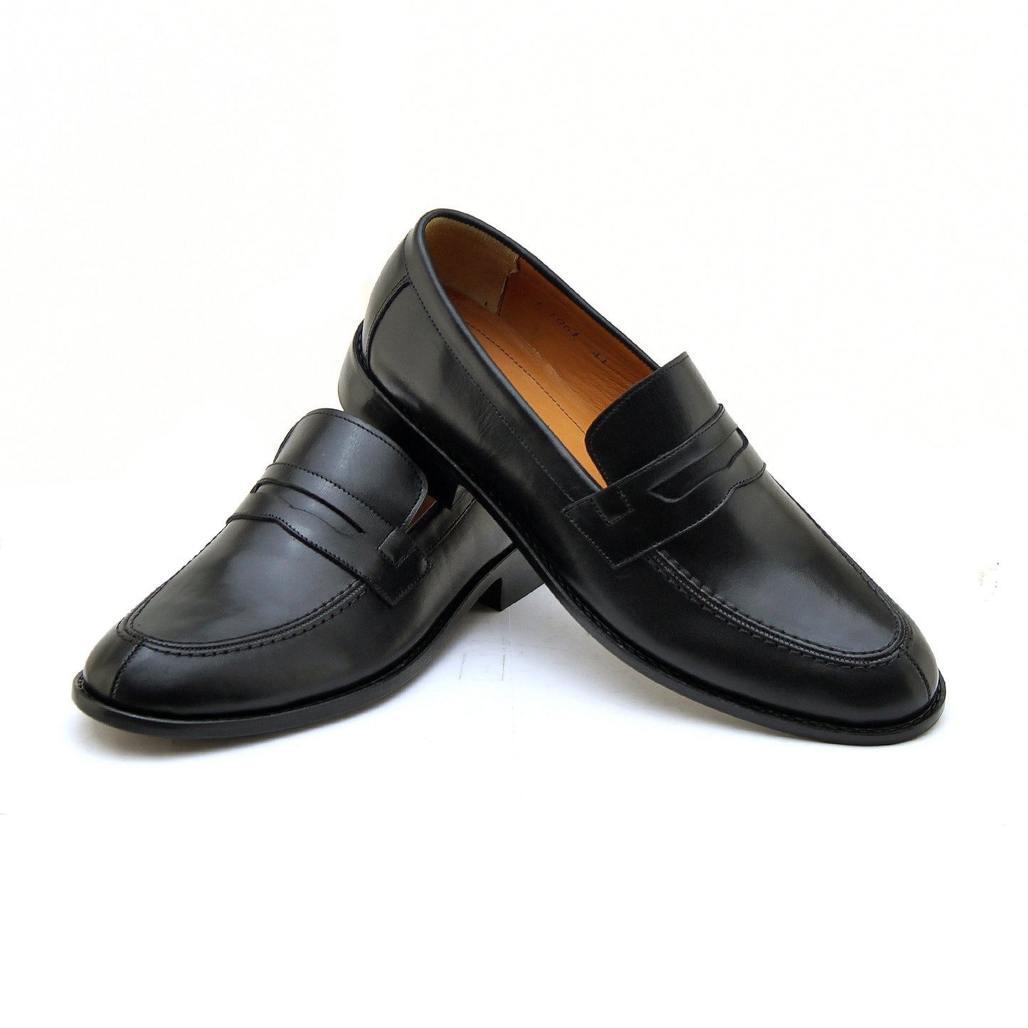 0620 CHAUSSURE EN CUIR noir
