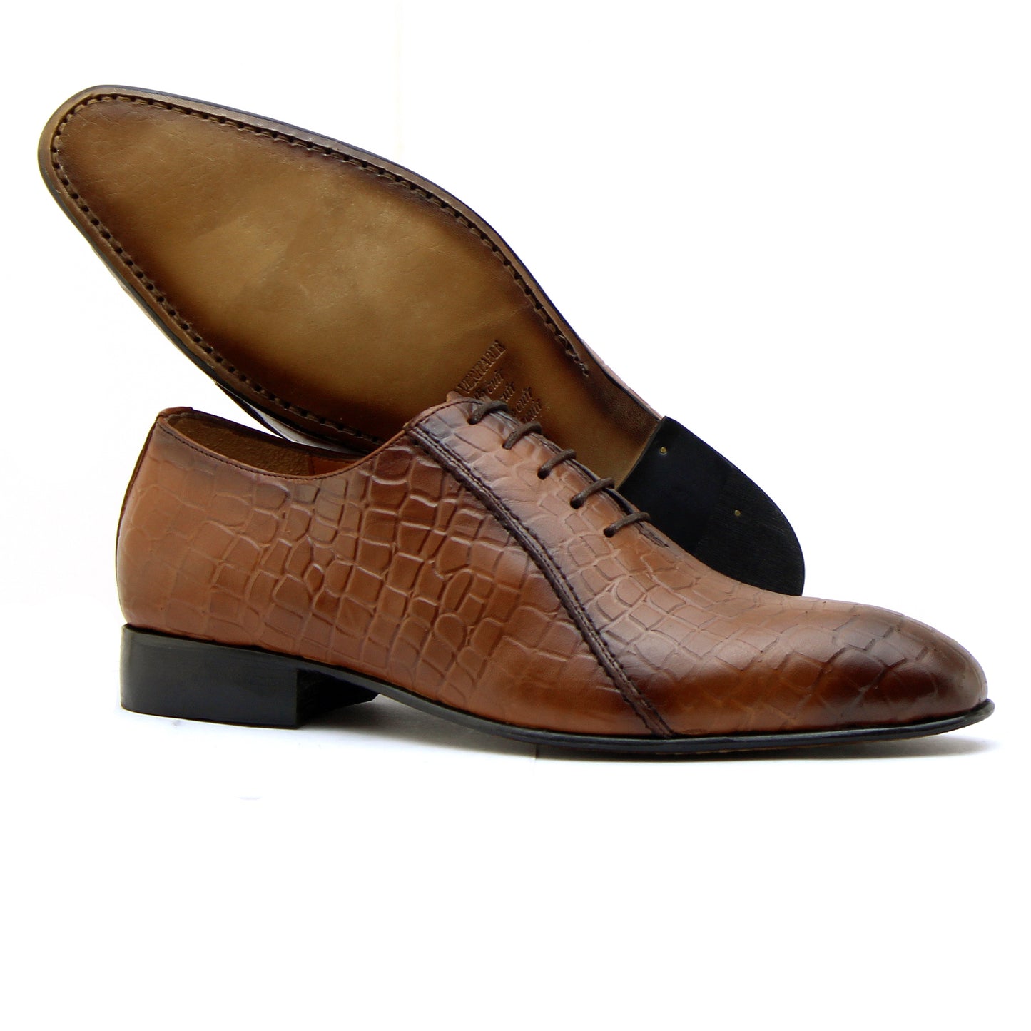 0627 CHAUSSURE EN CUIR MARRON