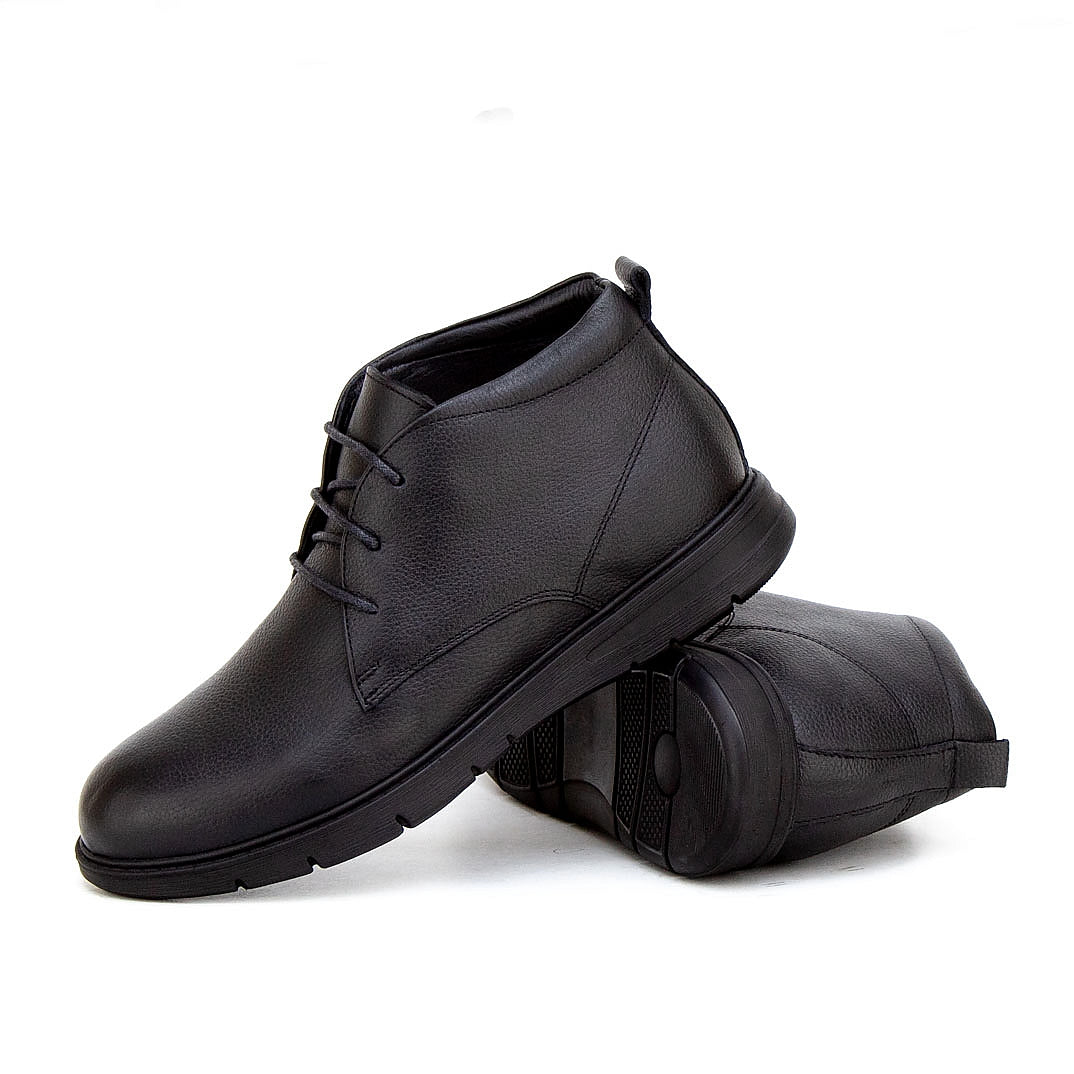 019 CHAUSSURE CONFORT EN CUIR NOIR