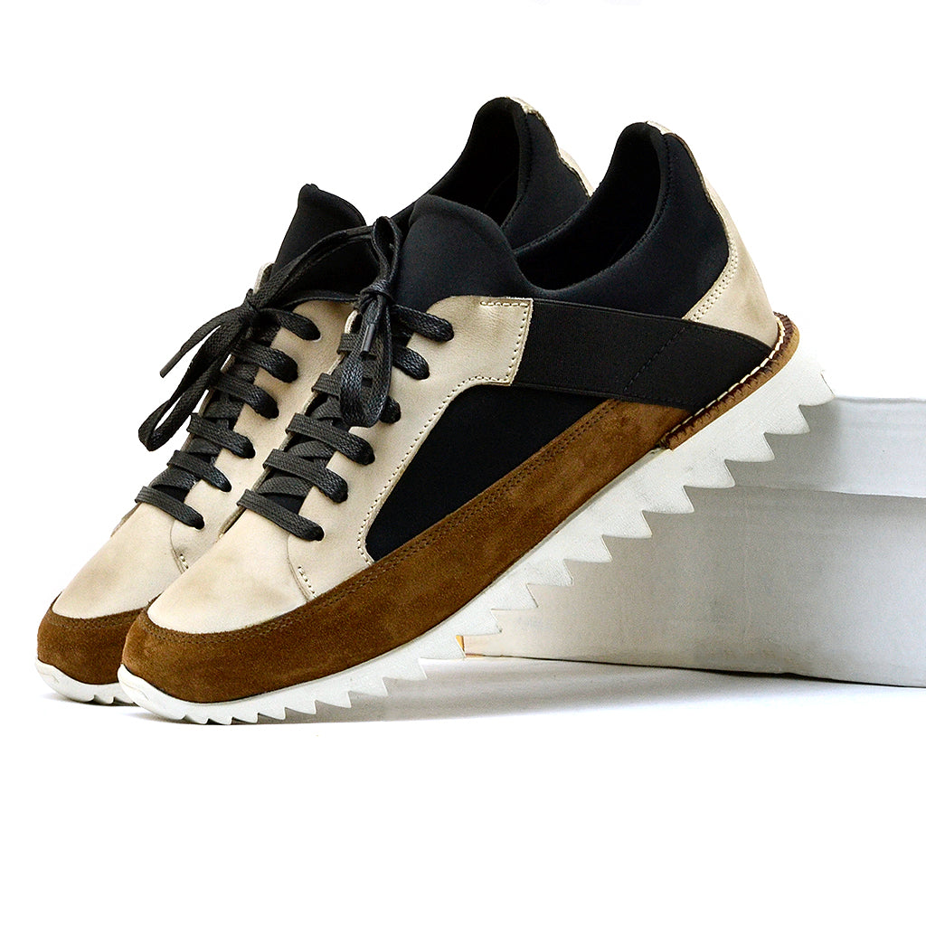 035 Chaussure Sneaker Homme en cuir beig