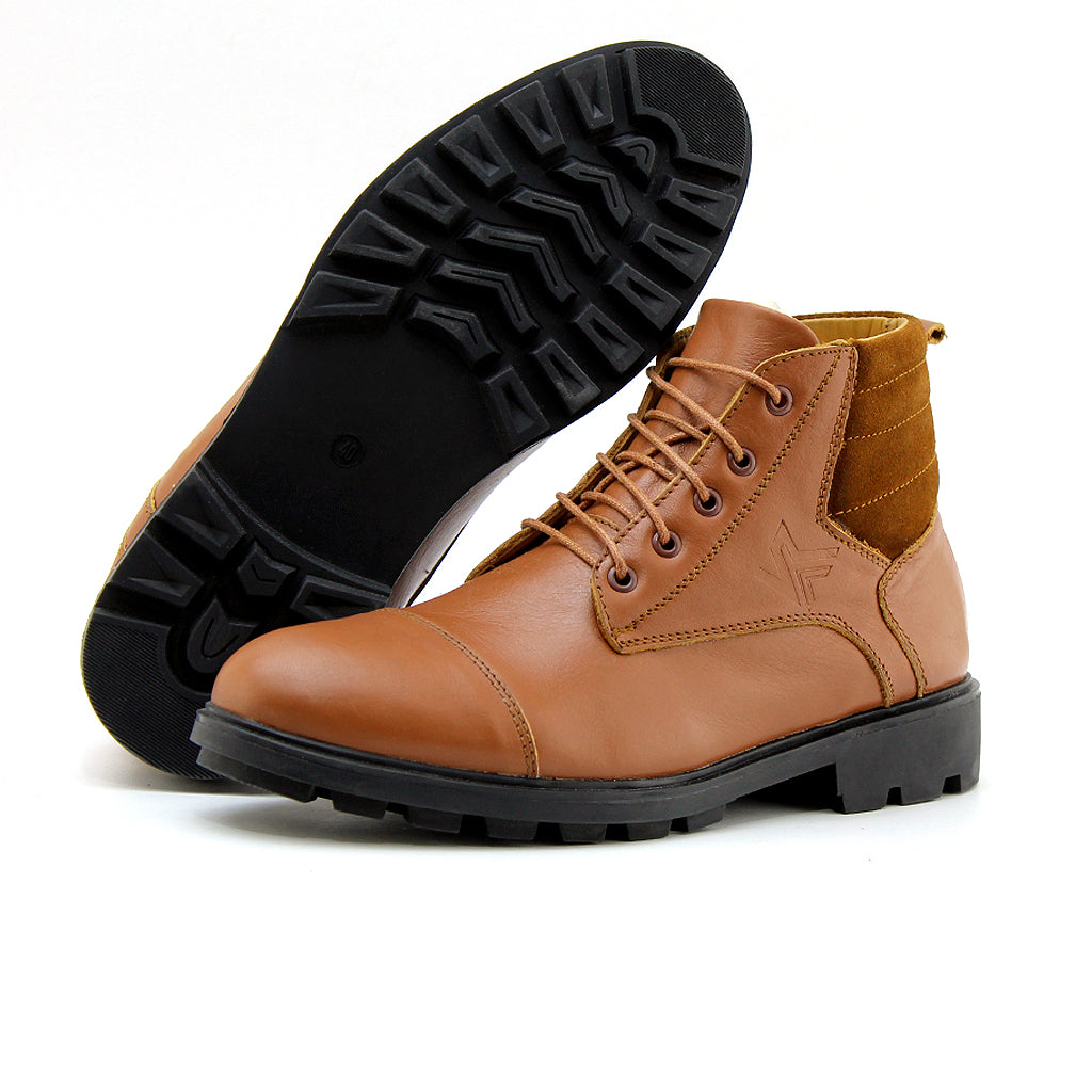 040 BOTTINE EN CUIR TABAC