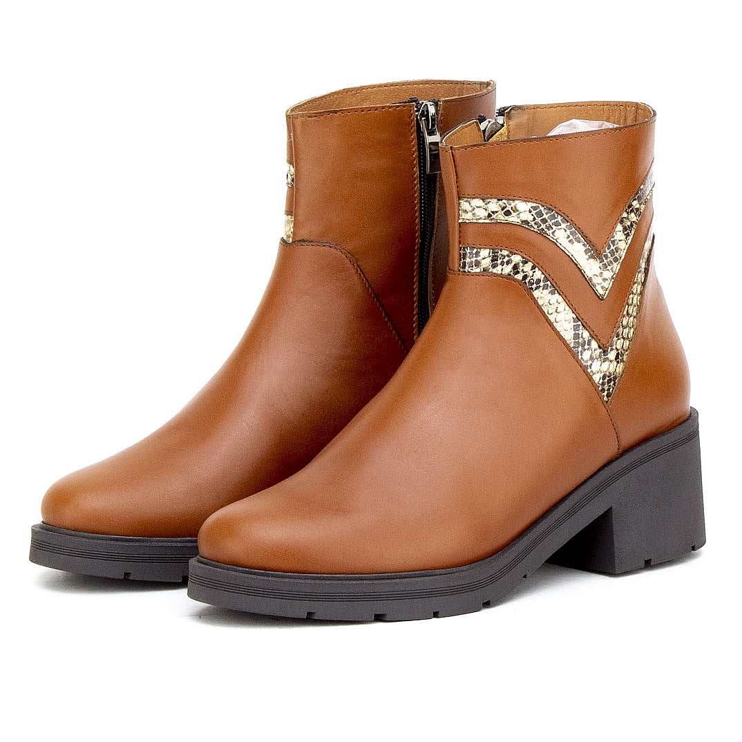 0596 BOTTINE EN CUIR TABAC FEMME