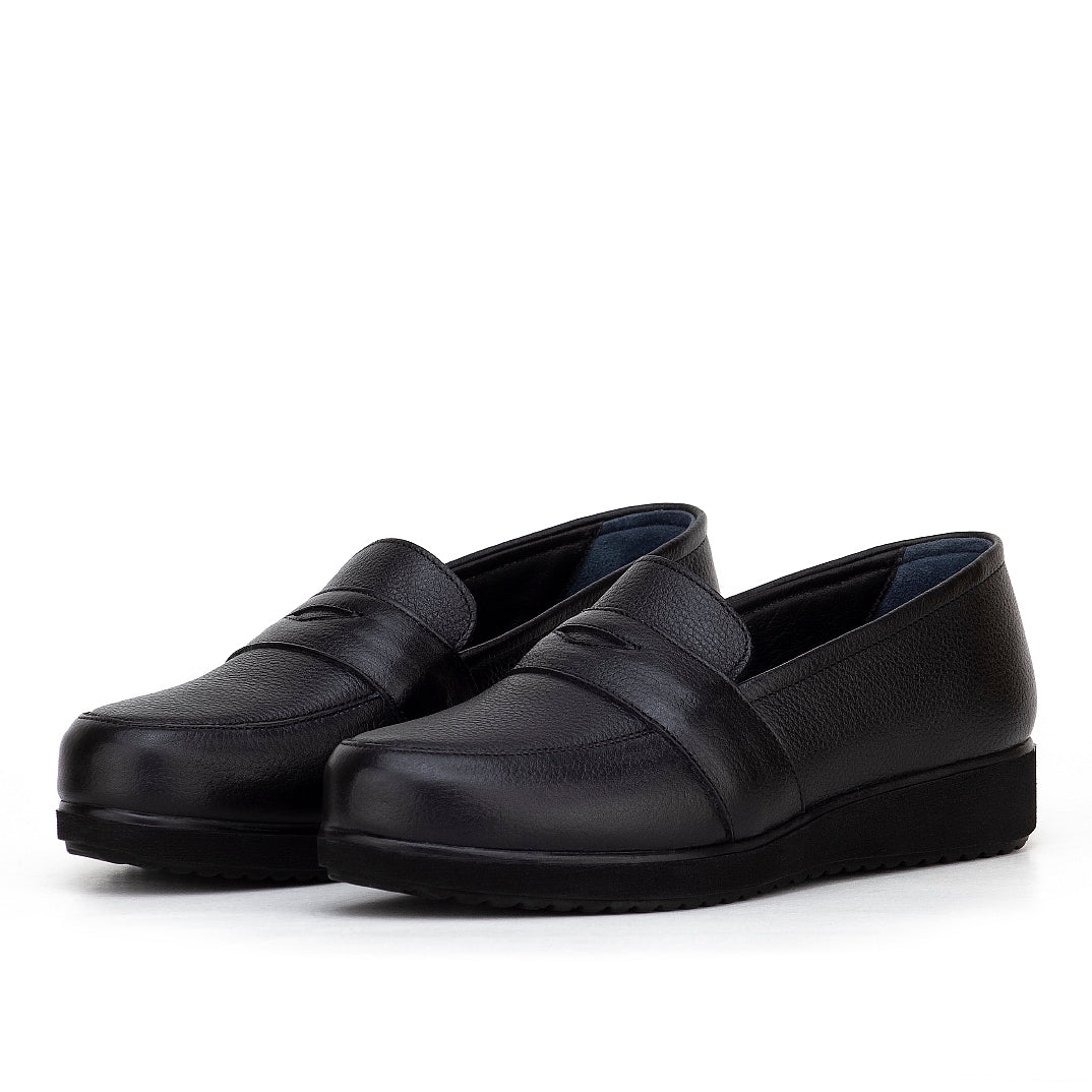 027 chauusre confort en cuir noir femme