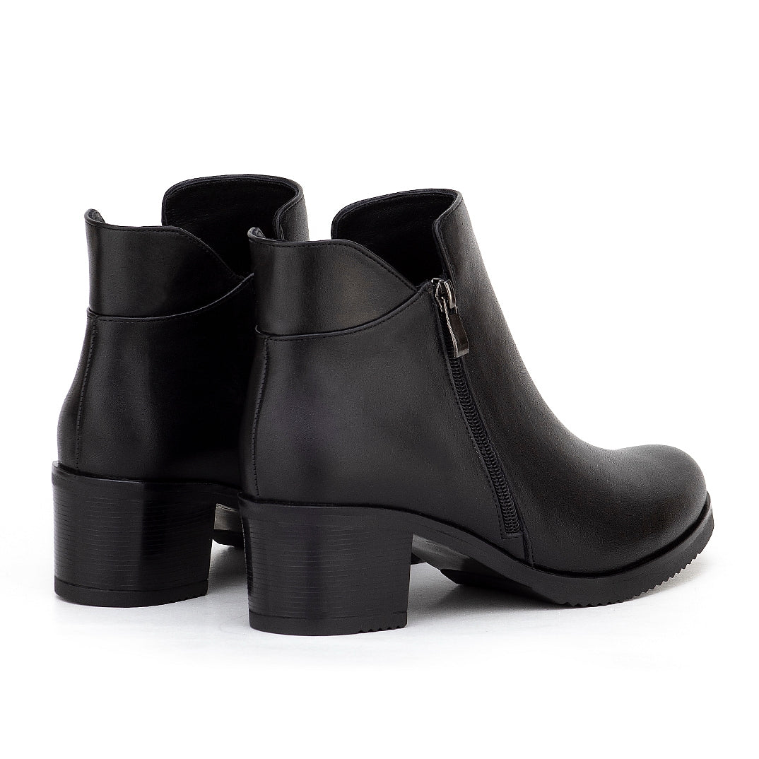 0407 BOTTINE EN CUIR NOIR FEMME