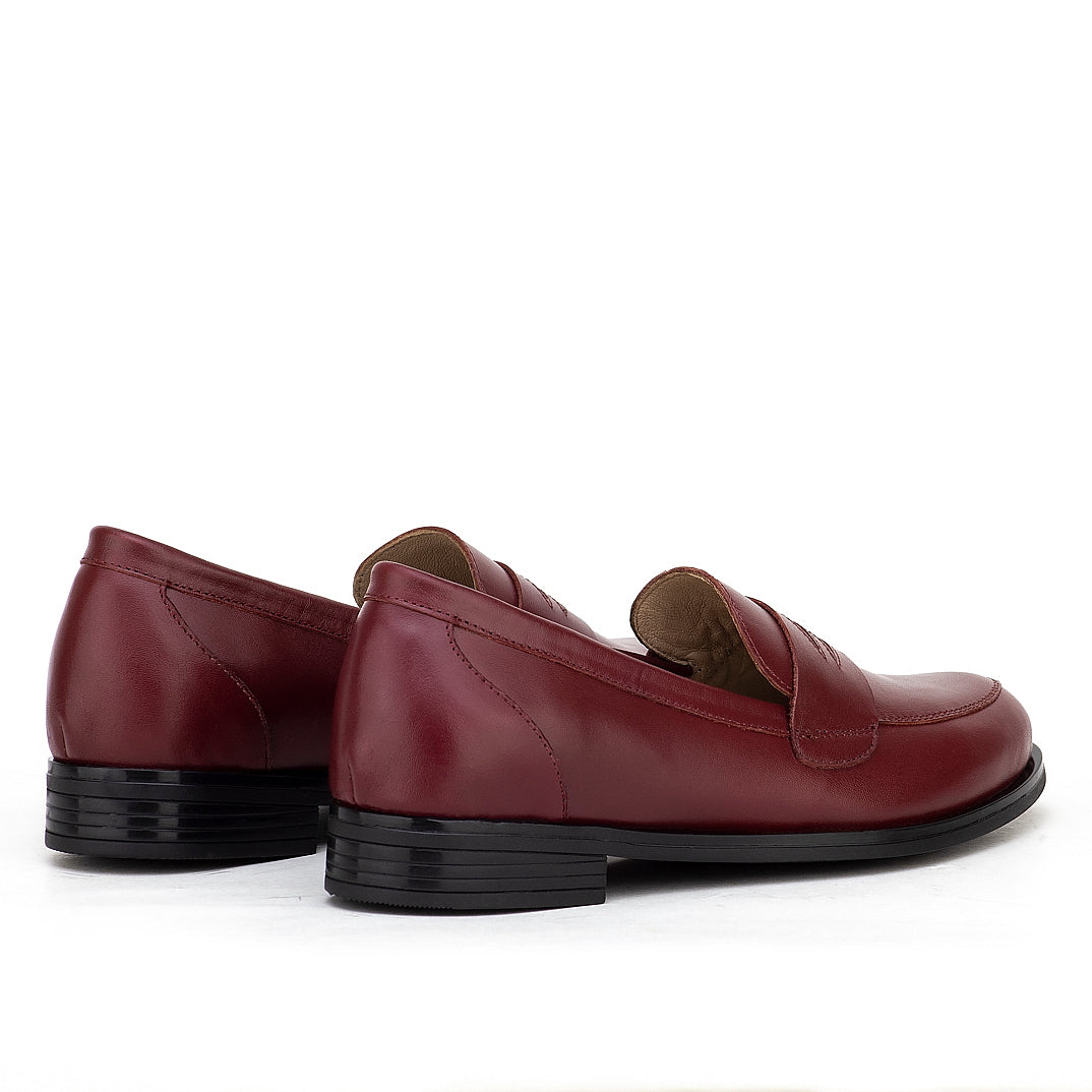 0167 chaussure en cuir grenat femme