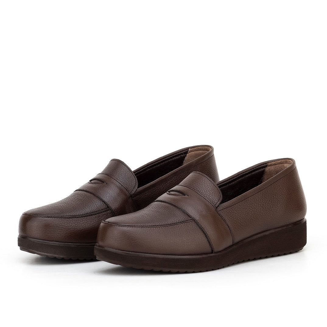 027 chauusre confort en cuir noir femme