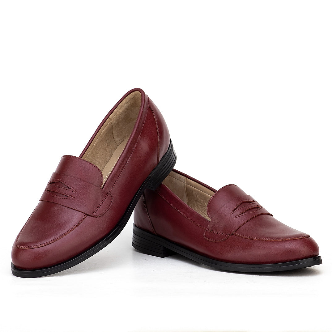 0167 chaussure en cuir grenat femme
