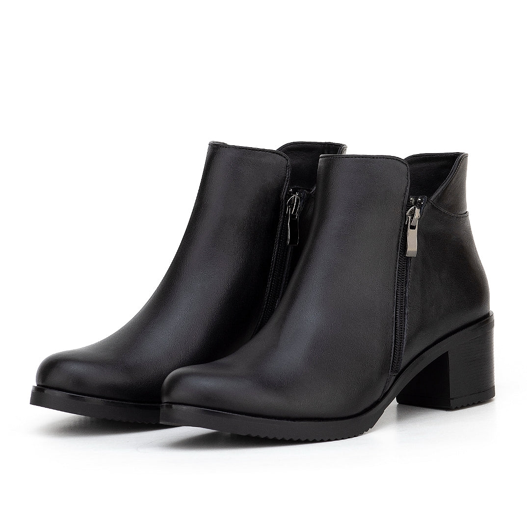 0407 BOTTINE EN CUIR NOIR FEMME