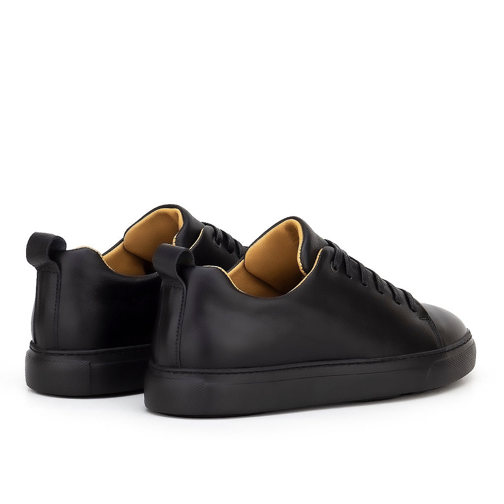 01000 Chaussure Sneaker Homme en cuir noir