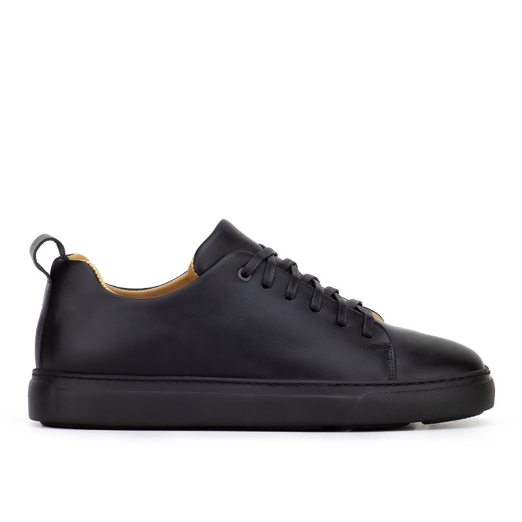 01000 Chaussure Sneaker Homme en cuir noir