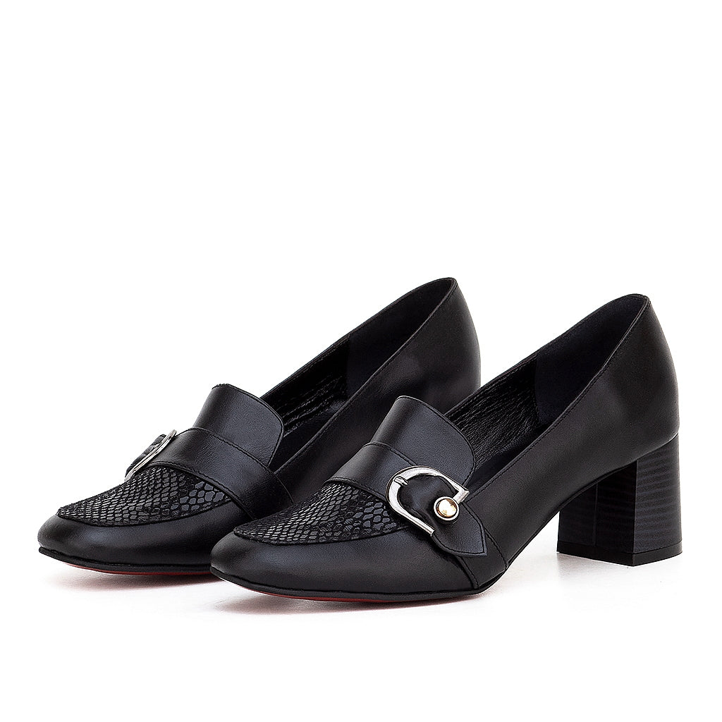 0606 chaussure femmes en cuir noir