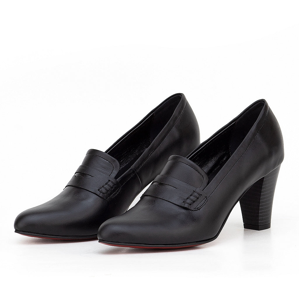 0520 chaussure femmes en cuir noir