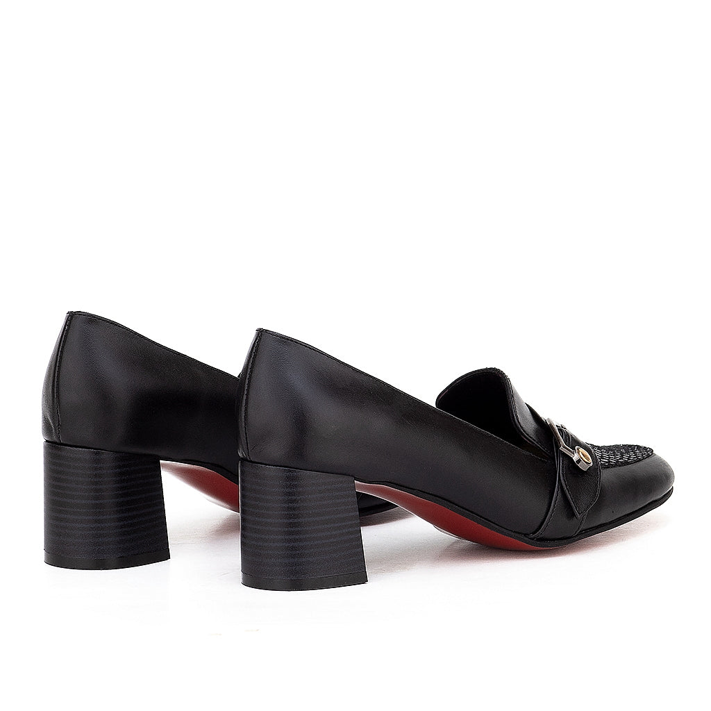 0606 chaussure femmes en cuir noir