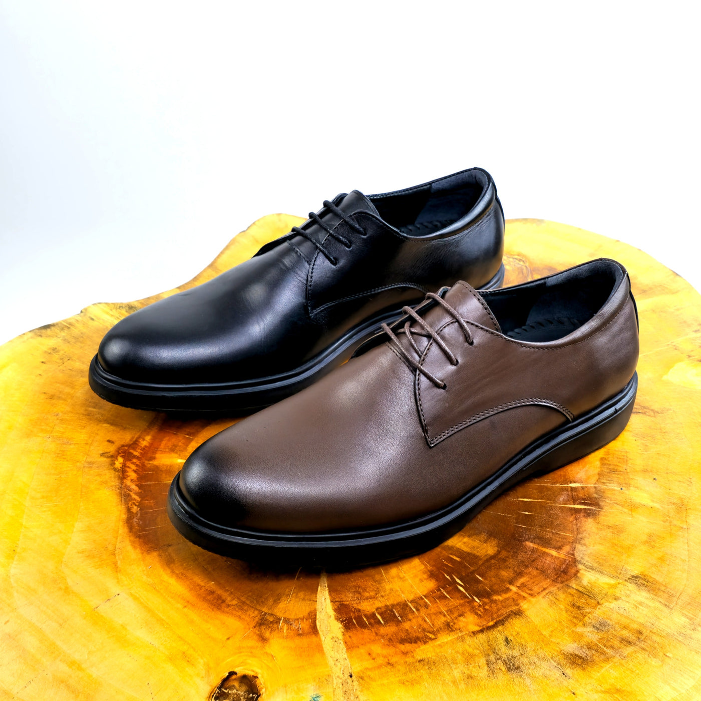 06 chaussure Richelieu confortable homme en cuir noir/marron