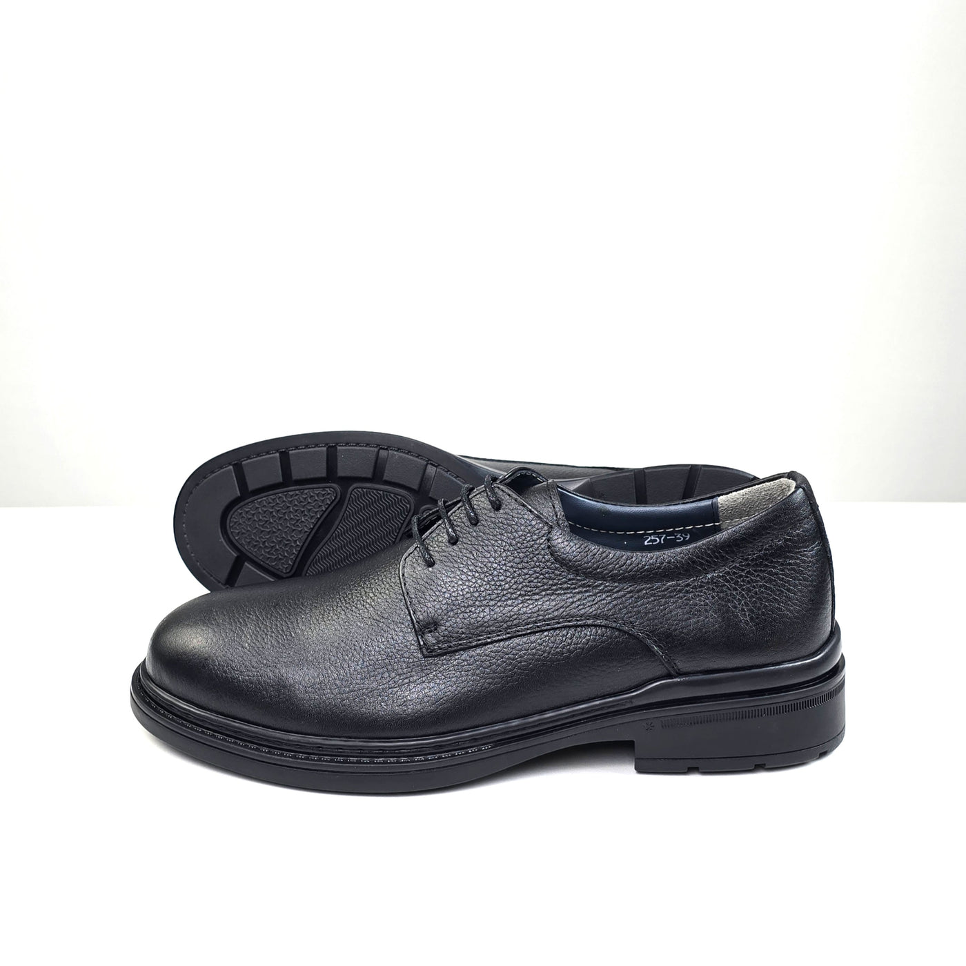 0557 chaussure Richelieu homme en cuir noir/marron