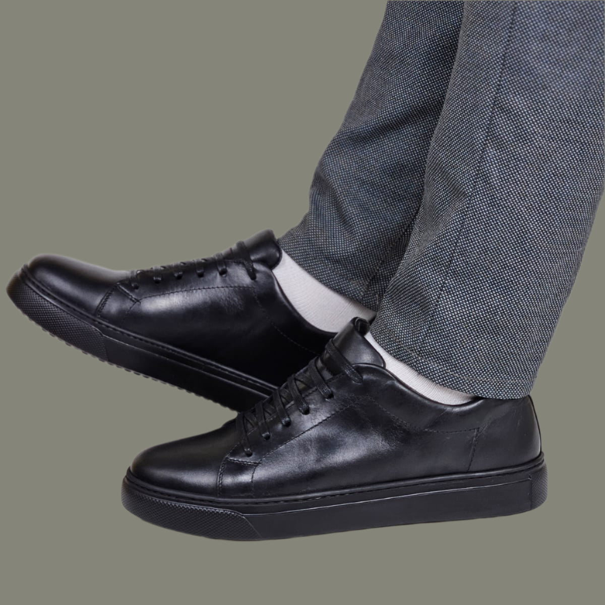 0233 Chaussure Sneaker Homme en cuir  noir/noir