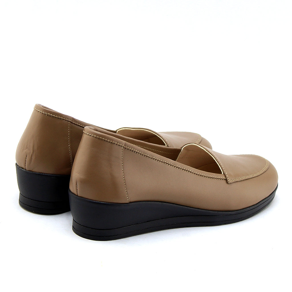 0380 chaussure femme en cuir