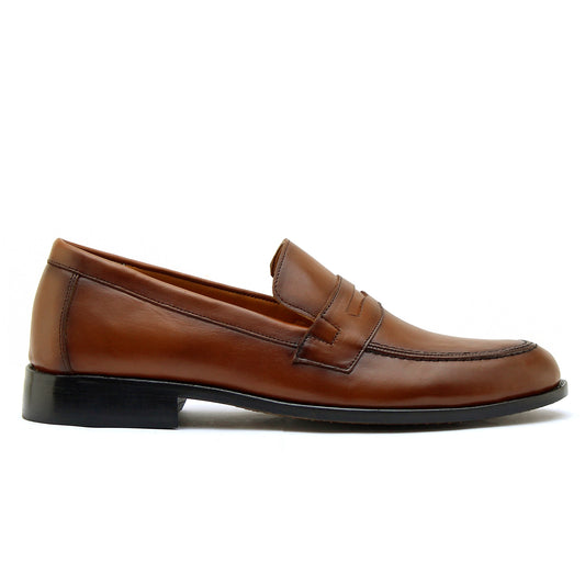 0620 CHAUSSURE EN CUIR MARRON