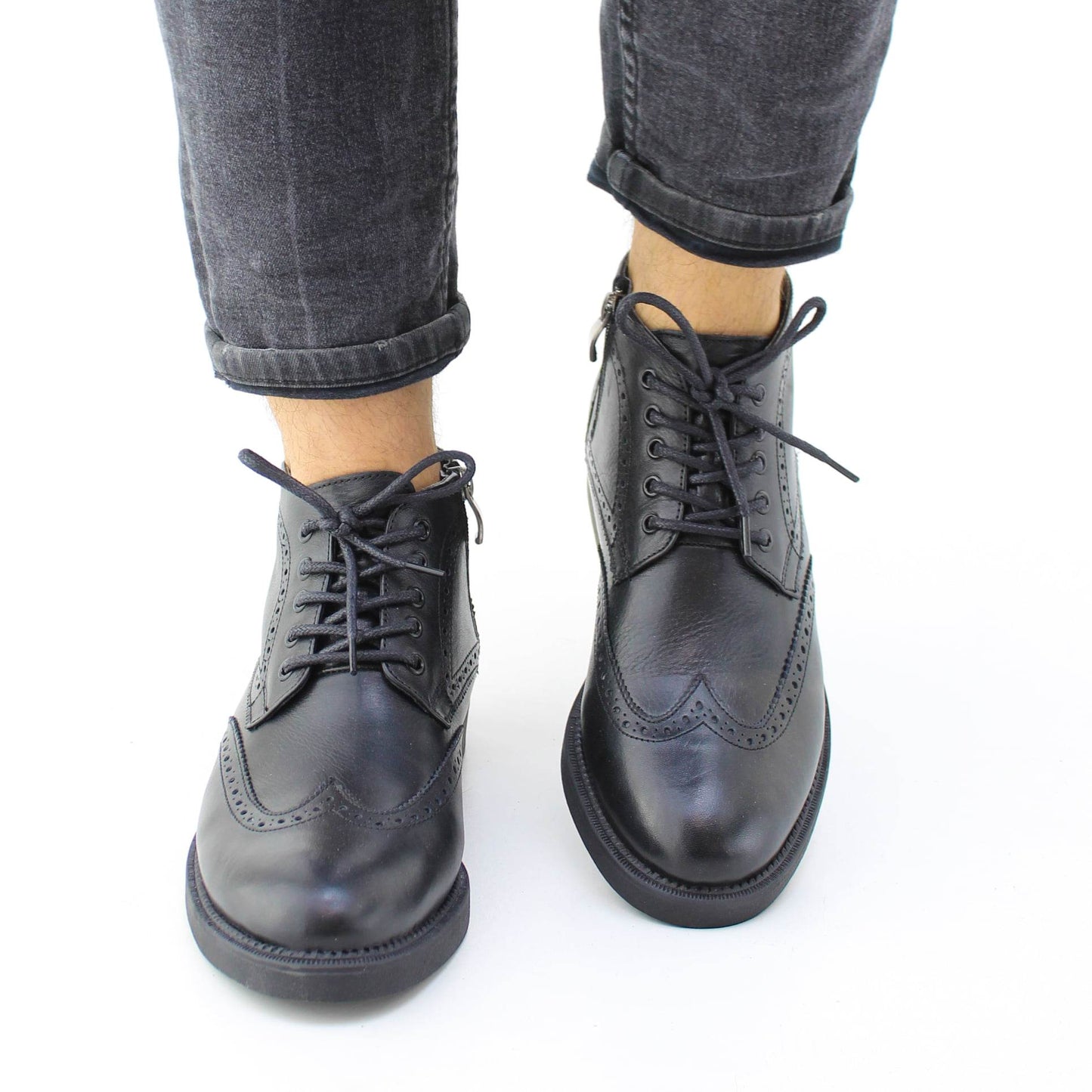 0100 chaussure en cuir noir